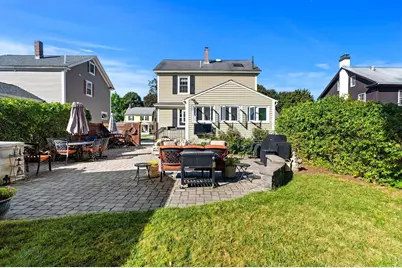 132 Luce St, Lowell, MA 01852 - Photo 39