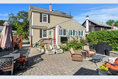 132 Luce St, Lowell, MA 01852 - Photo 37