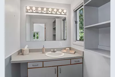 14 High Meadow Ln, Oak Bluffs, MA 02557 - Photo 33