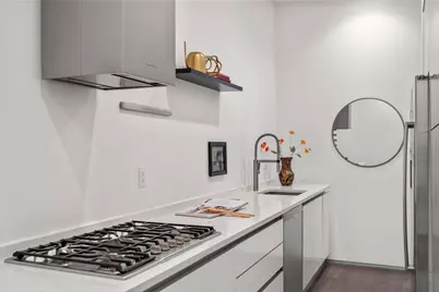 618 E Second Street #3, Boston, MA 02127 - Photo 11