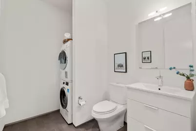 618 E Second Street #3, Boston, MA 02127 - Photo 17