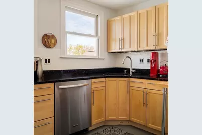 60 Dracut Street #5, Boston, MA 02124 - Photo 19