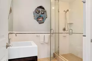 60 Dracut St, Boston, MA 02124 - Photo 31