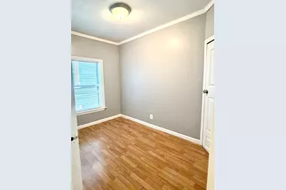 34 Grove St #2, Lynn, MA 01905 - Photo 3