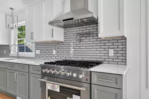 8 Morses Ln, Acushnet, MA 02743 - Photo 9