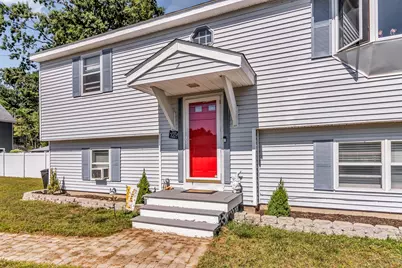 2 Pine St, Salisbury, MA 01952 - Photo 1