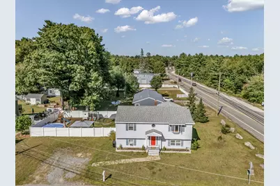 2 Pine St, Salisbury, MA 01952 - Photo 3