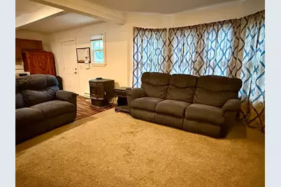 40 Eddy St, Ware, MA 01082 - Photo 5
