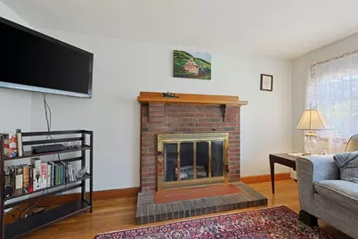 10 Meyer St, Boston, MA 02131 - Photo 13