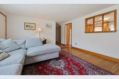 10 Meyer St, Boston, MA 02131 - Photo 15