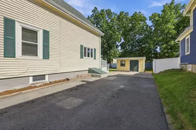 18 Kernwood Ave, Beverly, MA 01915 - Photo 3