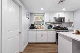 42 Moseley St, Boston, MA 02125 - Photo 5