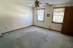 44 Middle St, Springfield, MA 01104 - Photo 9
