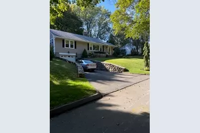 39 Chevy Chase Rd, Worcester, MA 01606 - Photo 1