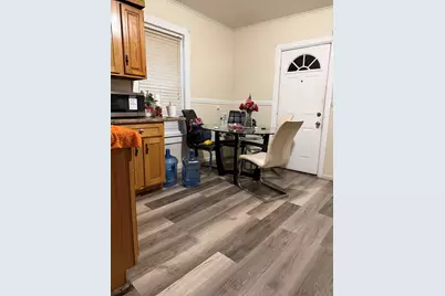 56 Montmorenci St., Springfield, MA 01107 - Photo 3
