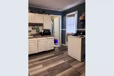60 Montmorenci St., Springfield, MA 01107 - Photo 3