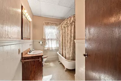 144 Swindells St, Fall River, MA 02723 - Photo 19