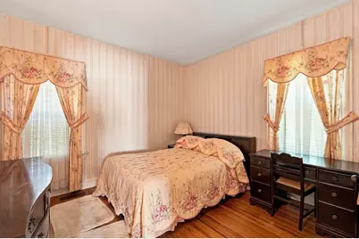 144 Swindells St, Fall River, MA 02723 - Photo 25