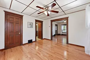 57 Maple St, West Springfield, MA 01089 - Photo 9
