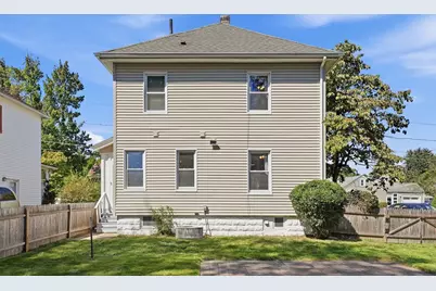 57 Maple St, West Springfield, MA 01089 - Photo 37