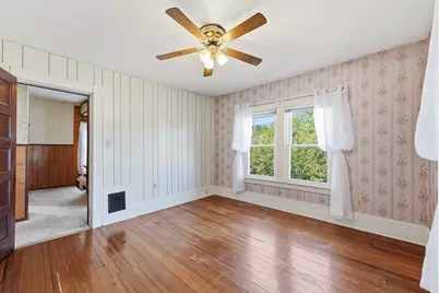 57 Maple St, West Springfield, MA 01089 - Photo 21