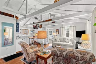 82 Beach St, Plymouth, MA 02360 - Photo 9