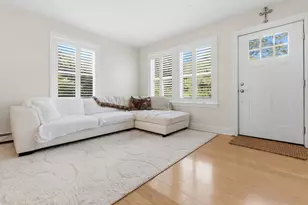 46 Leverett St, Gloucester, MA 01930 - Photo 7