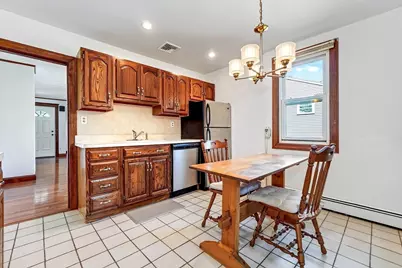 83 Beacon Street, Melrose, MA 02176 - Photo 19