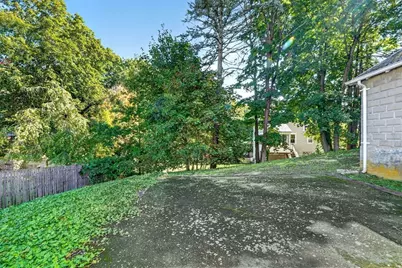 83 Beacon Street, Melrose, MA 02176 - Photo 29