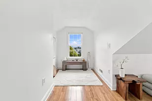 7 Sherman Pl, Winchester, MA 01890 - Photo 31