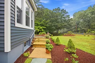 583 Main St, Warren, MA 01083 - Photo 3
