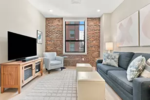 121 Portland St, Boston, MA 02114 - Photo 3