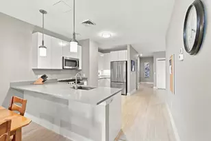 121 Portland St, Boston, MA 02114 - Photo 3