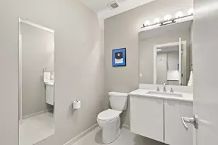 121 Portland St, Boston, MA 02114 - Photo 17