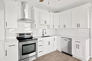 51 Hampshire St, Lowell, MA 01850 - Photo 1