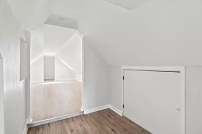 51 Hampshire St, Lowell, MA 01850 - Photo 15