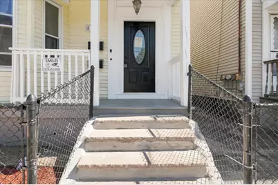 51 Hampshire St, Lowell, MA 01850 - Photo 29