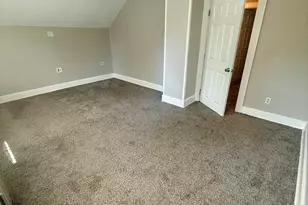 420 Britton St, Chicopee, MA 01020 - Photo 9