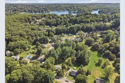 71 Causeway St, Hudson, MA 01749 - Photo 27