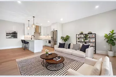 62 Foundry St #504, Wakefield, MA 01880 - Photo 3