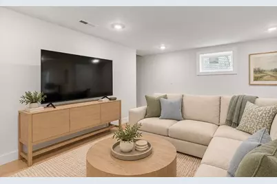 22-20 Ufford St #1, Boston, MA 02124 - Photo 21