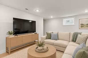 22-20 Ufford St, Boston, MA 02124 - Photo 21