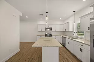 65 Wales St, Taunton, MA 02780 - Photo 5