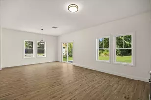 65 Wales St, Taunton, MA 02780 - Photo 11