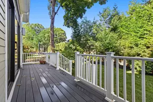 1525 Beacon St, Newton, MA 02468 - Photo 19