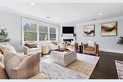 1525 Beacon St #3, Newton, MA 02468 - Photo 3