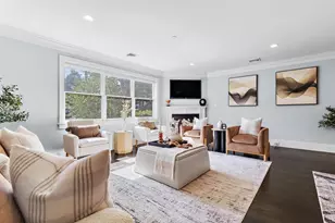 1525 Beacon St, Newton, MA 02468 - Photo 3
