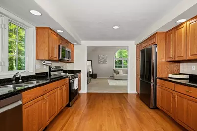 111 SW Main St, Douglas, MA 01516 - Photo 5