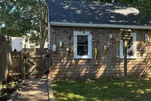 415 Pine St, Yarmouth, MA 02664 - Photo 5