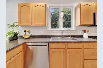 38 Parris Farm Rd, East Bridgewater, MA 02333 - Photo 9